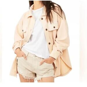 Free People Oversized Ruby Sweetheart Fleece Shirt Jacket Distressed Size‎ Small